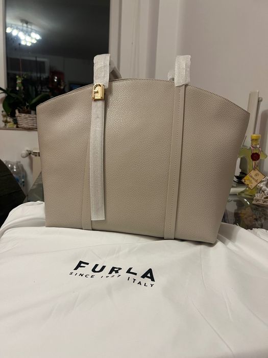 Furla дамска чанта
