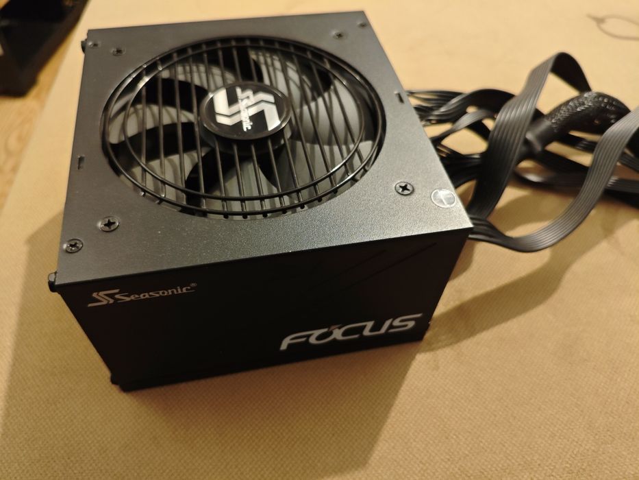 Sursa Modulara 650W Seasonic Focus GX-650 Gold Plus