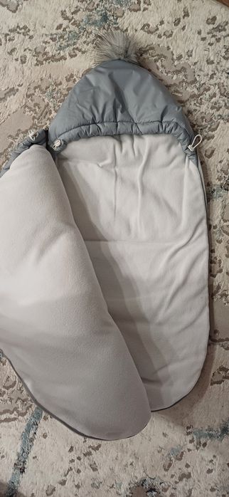 Продам конверт на выписку