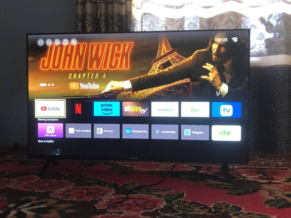 Smart TV 43 talik