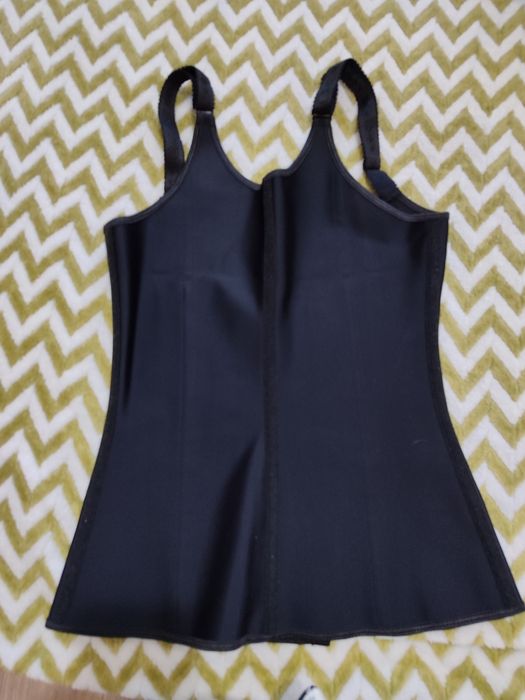 Продам женские вещи