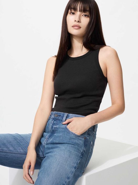 Uniqlo Ribbed Bra Top чёрный бра топ в рубчик