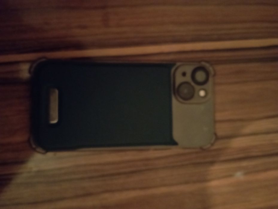 Айфон 13 срочно продам