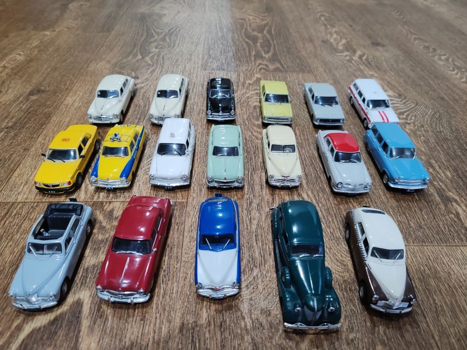 Коллекцию машинок