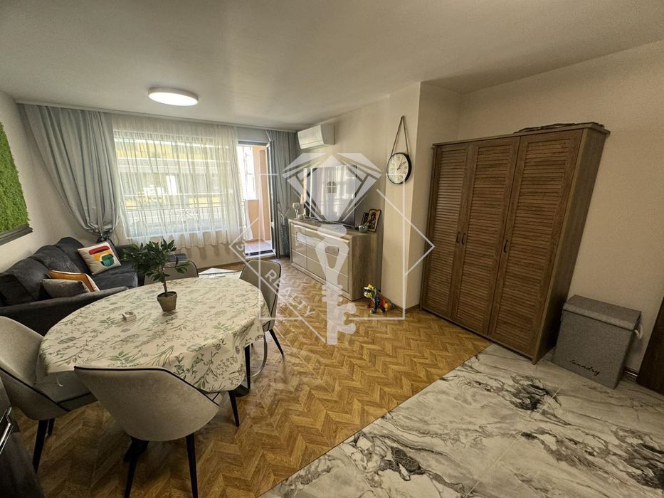 Продава се Двустаен апартамент в Пловдив, Мараша - 75 кв.м за 2614 €/кв.м - Снимка #4