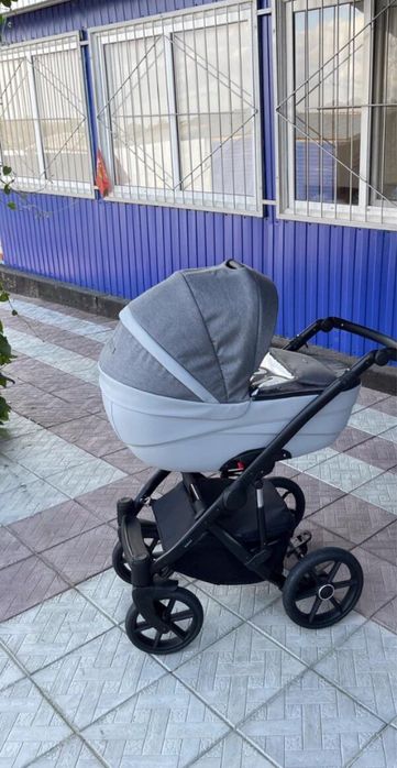 Продам коляску Bexa Ideal