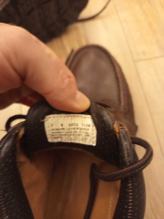 Продавам мъжки обувки