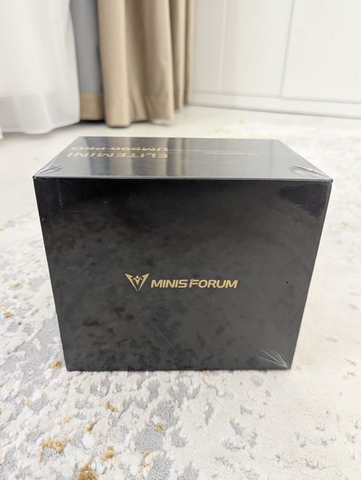 Mini-PC Minisforum UM890 Pro Ryzen 9 64GB Ram DDR5 1TB -Sigilat-