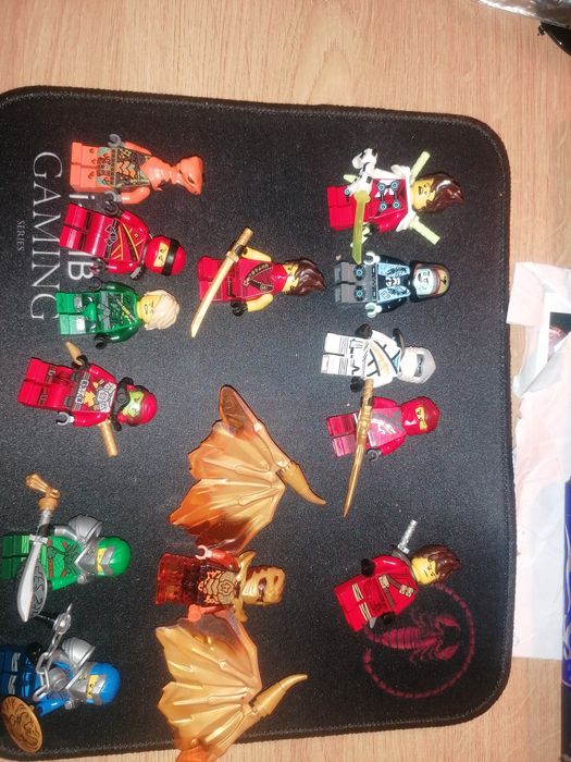 Minifigurine lego ninjago