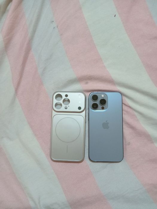 Iphone 13 pro blue