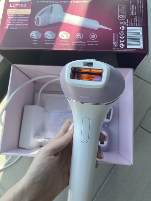 Epilator IPL Philips Lumea Prestige Seria 8000 BRI947 00