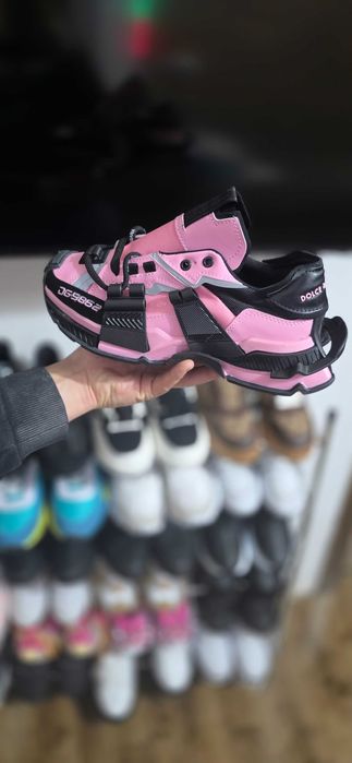 Vand adidasi  dama D&G