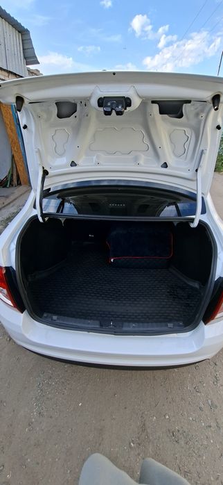 Продам машину Lada Granta