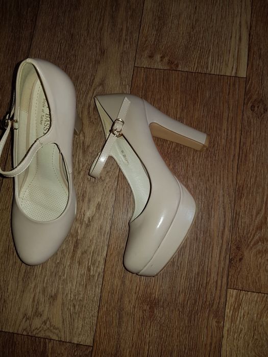 Туфли  женские размер 38