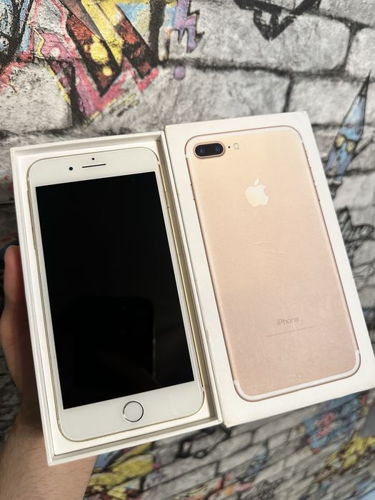 Продам iPhone 7+ plus