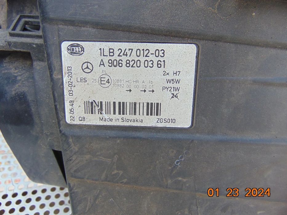 Far Mercedes Sprinter w906 2006-2013 faruri stanga dreapta sprinter w906
