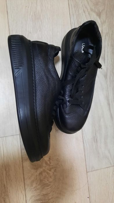 Кожаная обувь 38 размер