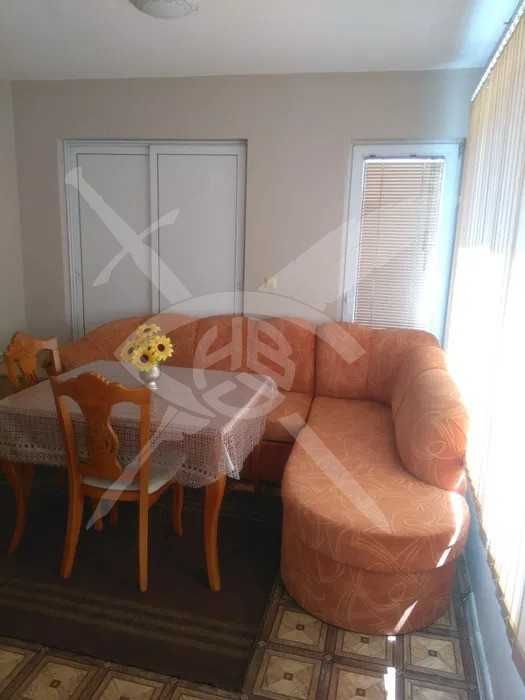 Дава се под наем Тристаен апартамент в Варна, Конфуто - 74 кв.м за 450 € - Снимка #1