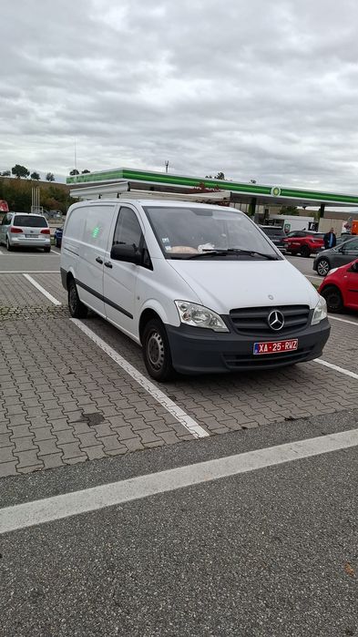 Vând Mercedes Vito 113 2014 impecabil