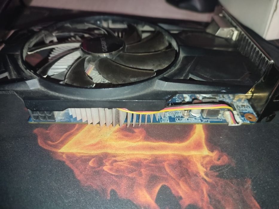 GTX 750 Gigabyte