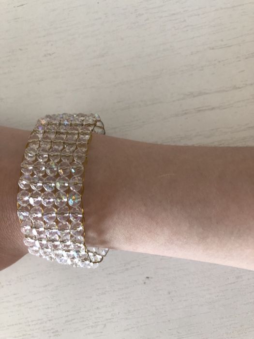 Браслет ручного изделия