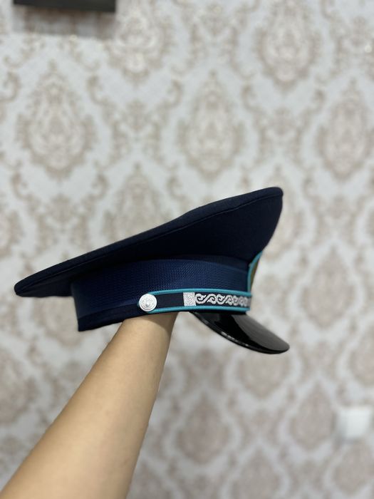 Продам головные уборы МВД