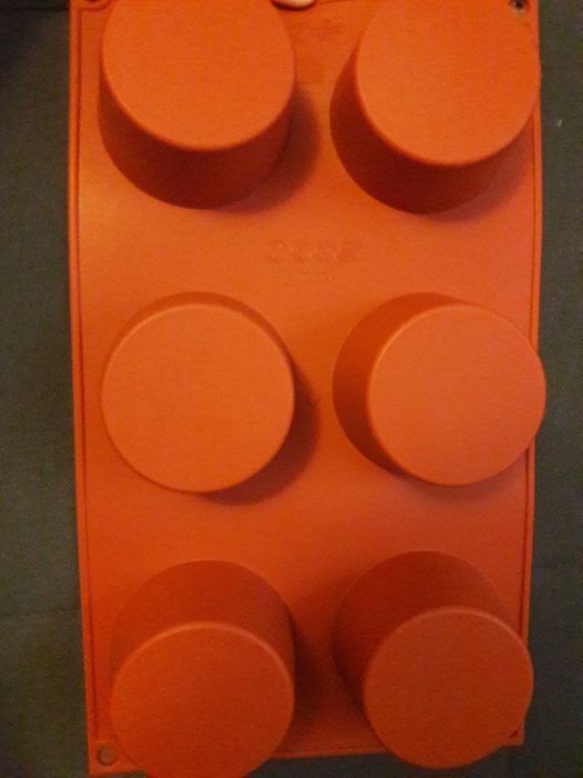 Forme / matrițe silicon inimă, brioşe rotunde, mini-chec 6 cavități