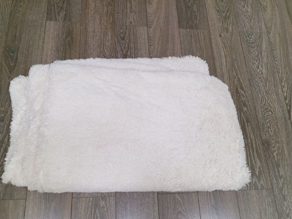 Плед,     покрывало