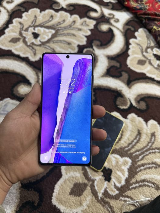 samsung note 20 holati juda zur