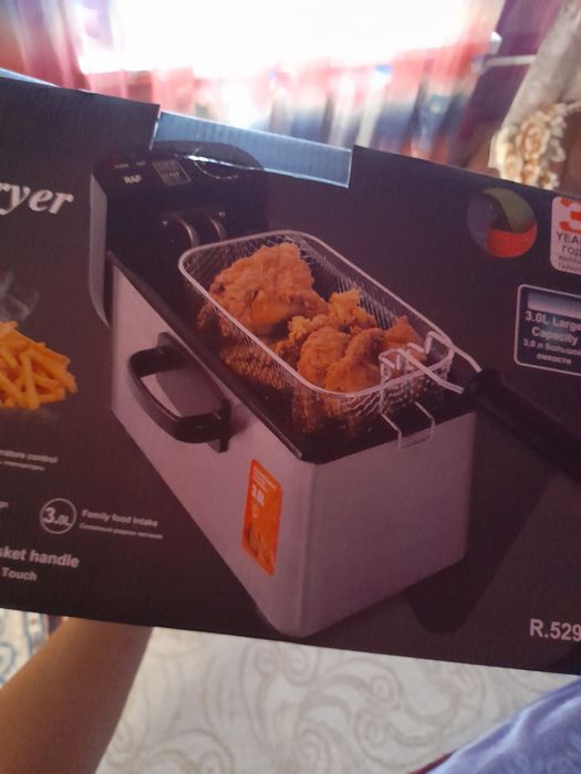 Продам фритюрницу