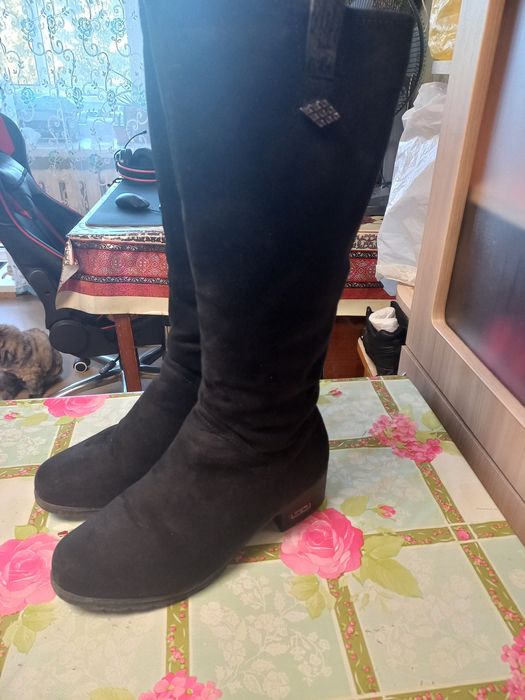 Зимние сапоги   .