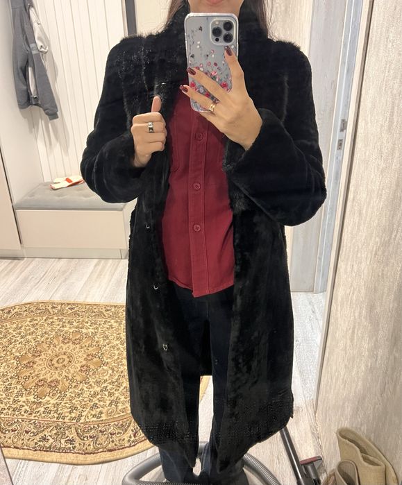 Продам мутоновую шубу