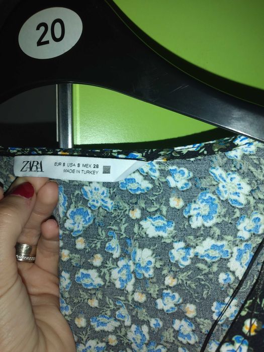 Rochie zara marimea s