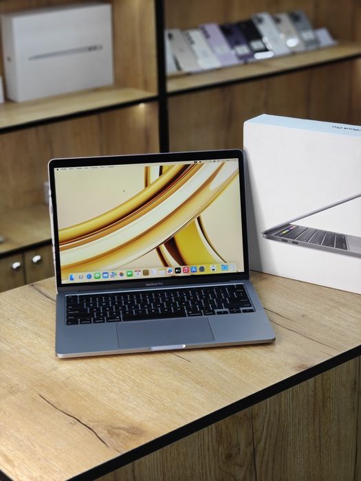 MacBook Pro 13 | TouchBar | 2020 | Intel i5 | 256 | 8 ОЗУ | Макбук Про