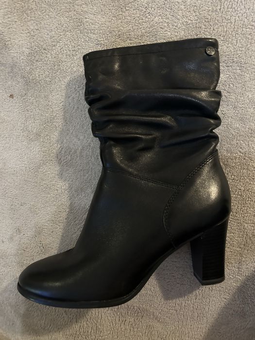 Боти Tamaris в черно