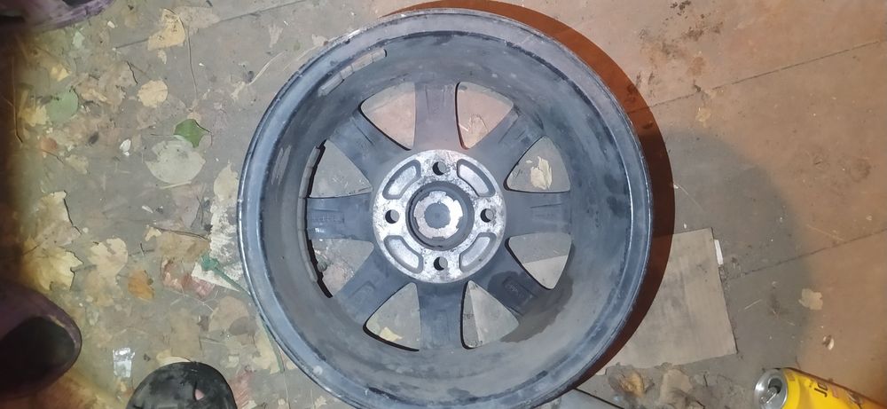 Продам Литые диски на Nissan Sunny