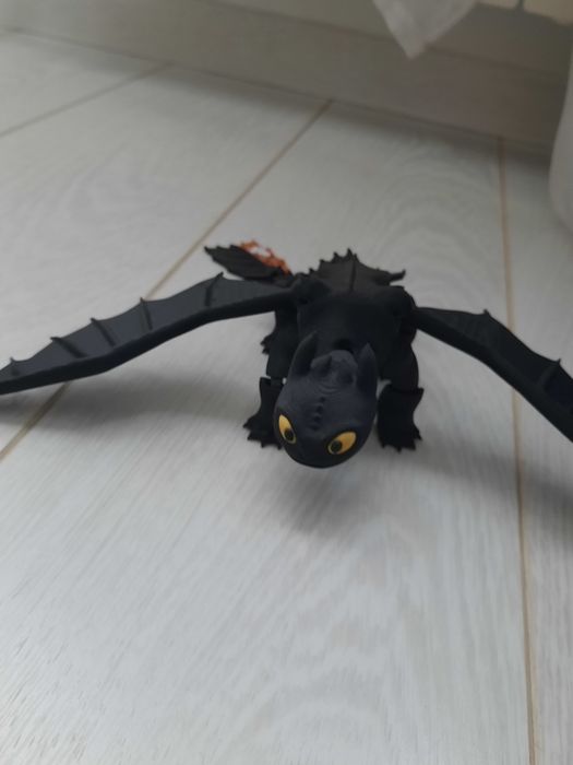 Dragon din how to train your dragon toothless (știtrbu)
