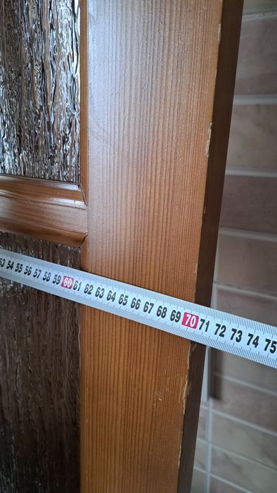 Продам двери дерево