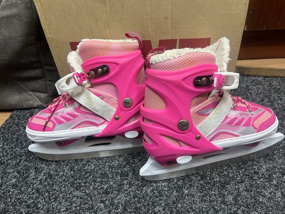 Коньки  разные раноразмерные