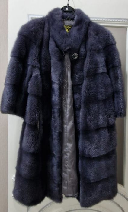 Продам норковую шубу