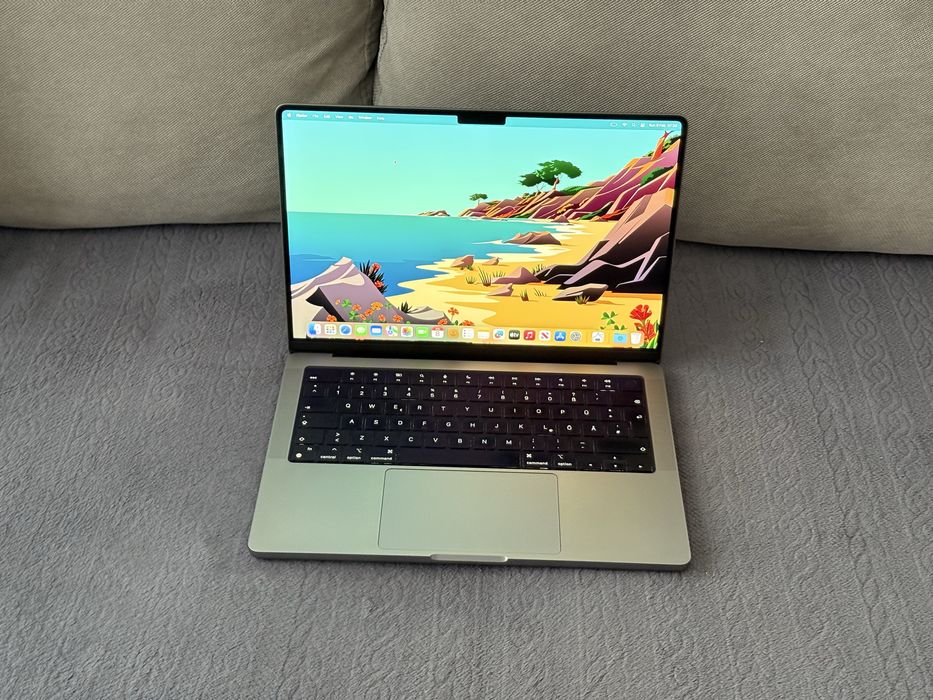 Като Нов  Macbook Pro 14’ M1 MAX/32GB Ram/1TB SSD