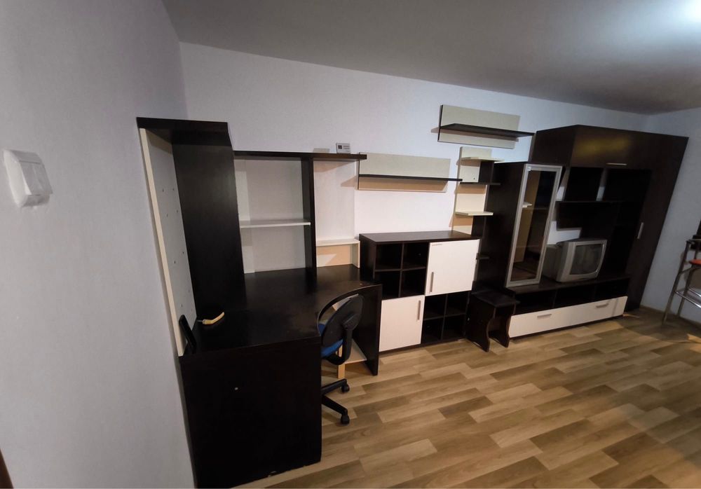 Ofer spre inchiriere apartament 2 camere Micro 9, pret negociabil