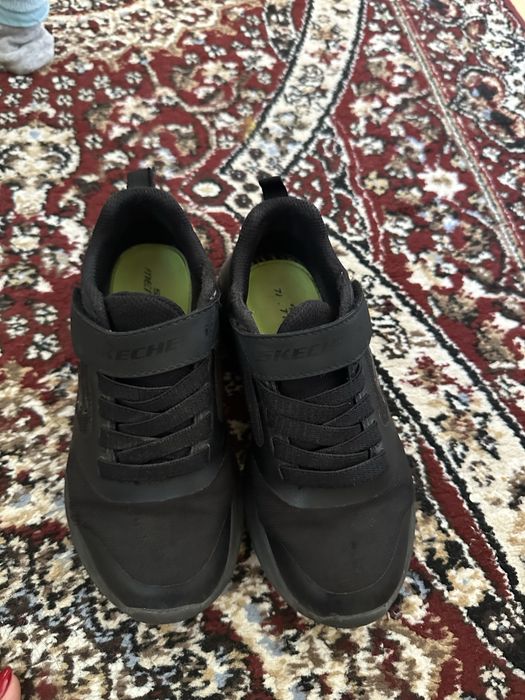 Кроссовки от 2000 тенге