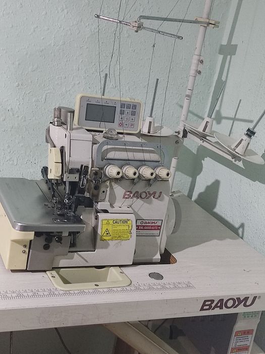 Overlok tikuv mashinasi