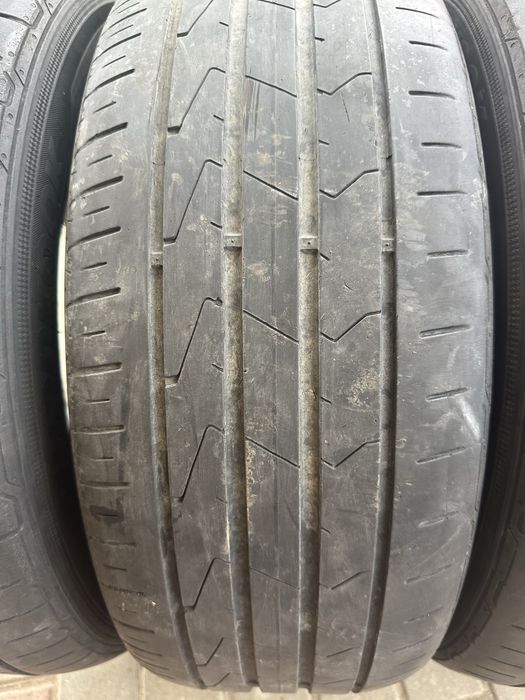 Cauciucuri vara 205 55 16 Hankook 6 mm la 100 ron buc an 2020