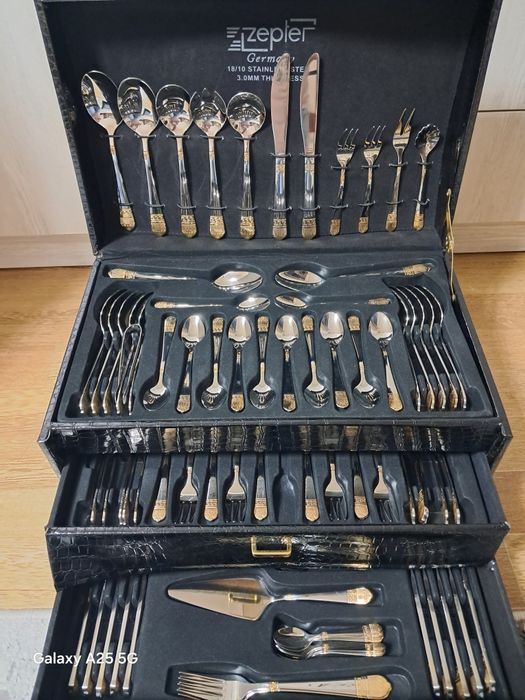 Набор кухонных принадлежностей