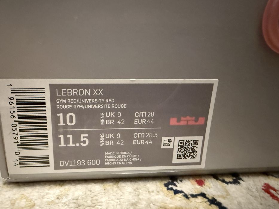 Nike Lebron 20 Liverpool оригинал