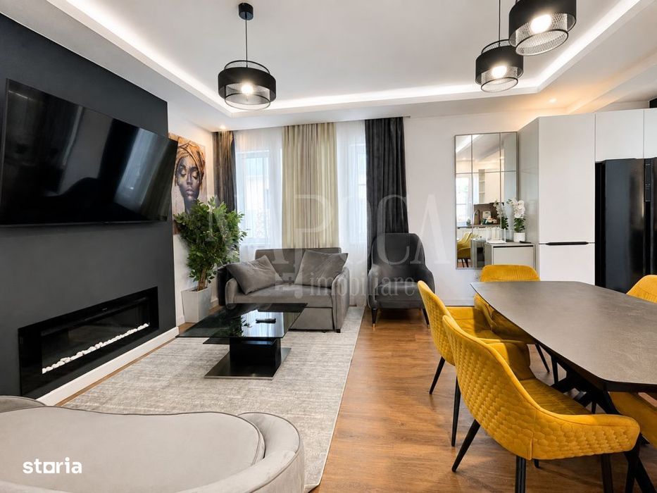 Casa 4 camere de vanzare in Floresti