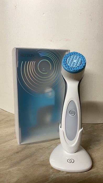 ageLOC LumiSpa – уред за дълбоко почистване на лице (Nu Skin)