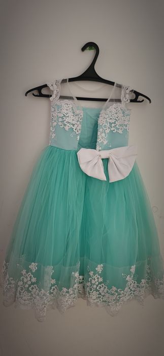 Срочно продам Платье бальное